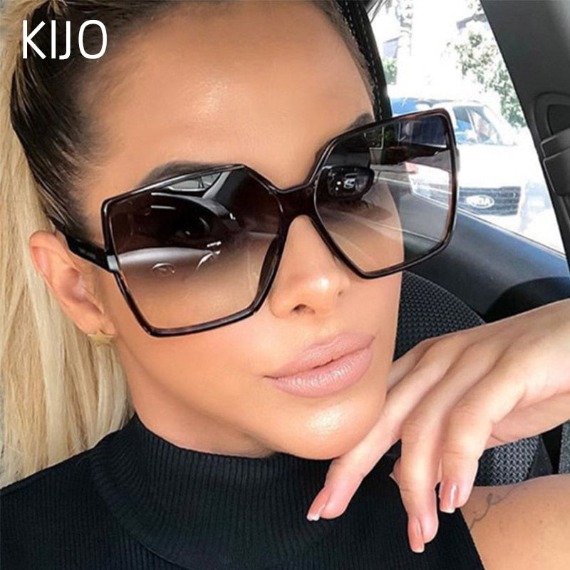 2019 New Brand Vintage Sunglasses Women Classic Plastic Luxury sun Glasses For Women Mirror  Retro Outdoor  Lentes De Sol Mujer